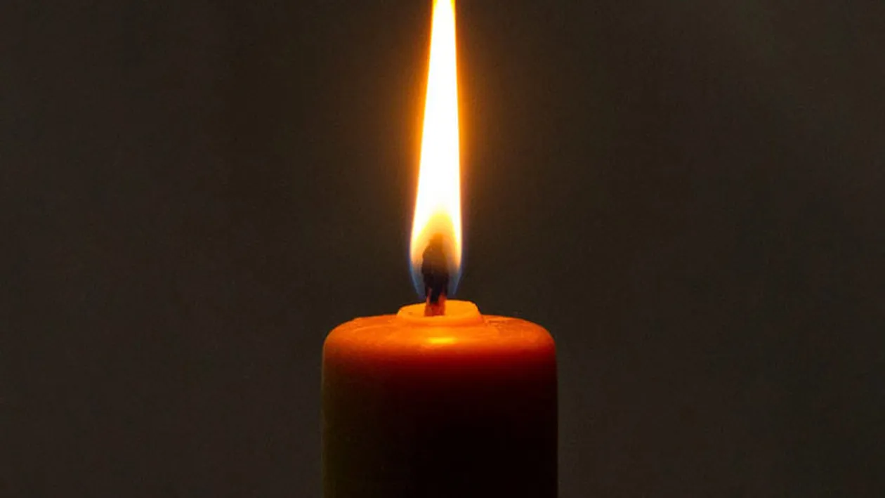 A murit preotul Petrea Petrea, revoluționar și participant la demonstrațiile Colectiv! Avea 63 de ani