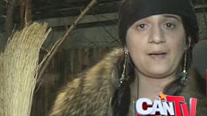 Vrajitoarea Oanei Zavoranu nu se dezminte! Dupa ce a iesit din inchisoare, Vanessa face racolari pe internet!