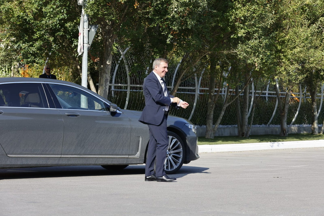 Gheorghe Hagi a optat pentru un look elegant la nunta Simonei Halep.