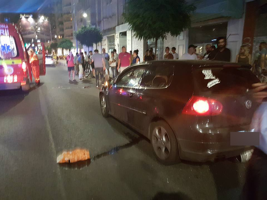 Accident grav în Capitală! Un şofer care conducea cu 130 km/oră a lovit un pieton!