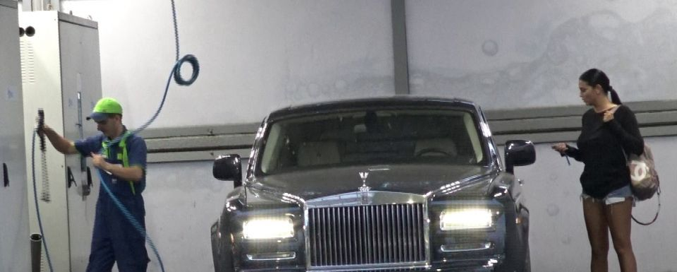 Ce bolid și-a cumpărat Florin Salam. Dovada că e milionar: face ravagii prin traficul din București