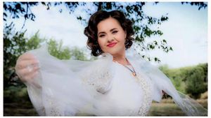Drama secretă a Niculinei Stoican. Interdicţia bizară a mamei cântăreţei