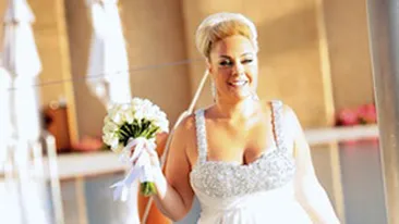 Giulia Nahmany a cumparat mobila de cristal pentru camera fiicei sale!