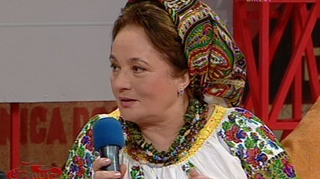 Laura Lavric, despre "boul Sucevei": "De asta nu vreau sa vorbesc, ca el si-asa e mare si prost!"