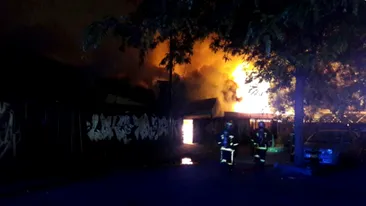 Momente terifiante în Franţa! Un grup de români a fost evacuat dintr-o clădire care a luat foc