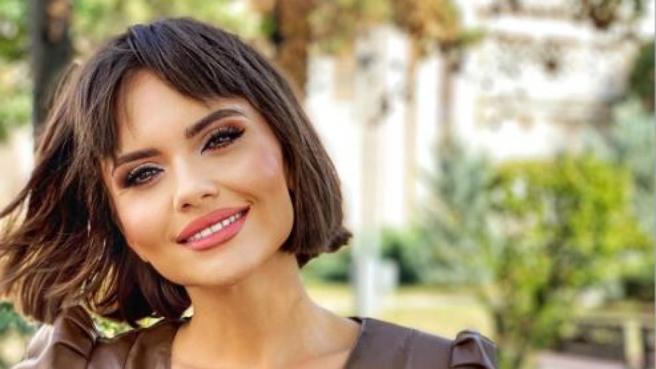 Cristina Șișcanu a ajuns, din nou, în vizorul internauților! Replica dură oferită de vedetă: „Fata care mi-a scris acel mesaj este o proastă”