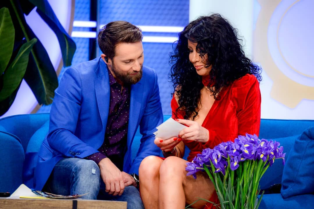 Cu cine a dormit în pat Dani Oțil până la vârsta de 15 ani: ”Nu prea adormeam decât dacă…”