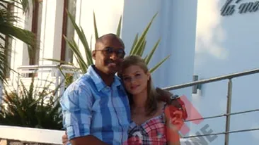 Ela Prodan a fost intr-o mini-luna de miere in Santorini