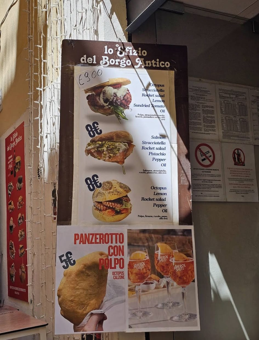 Check in | Cât am dat pe o pizza în Bari? Cum poți învăța să faci paste ca un localnic