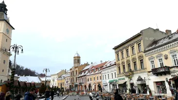 Cum va arăta Crăciunul în Piața Sfatului. Autoritățile locale din Brașov au anunțat „planul” de pandemie
