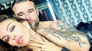 A cerut-o de soţie pe MĂDĂLINA GHENEA, iar acum a fost surprins în tandreţuri cu o blondă celebră! Imaginea pe care PHILIPP PLEIN a încercat să o ascundă
