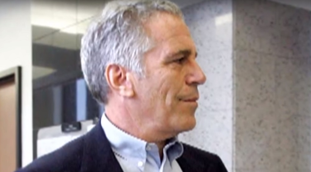 Miliardarul pedofil Jeffrey Epstein, găsit mort în celula sa. Care este cauza decesului