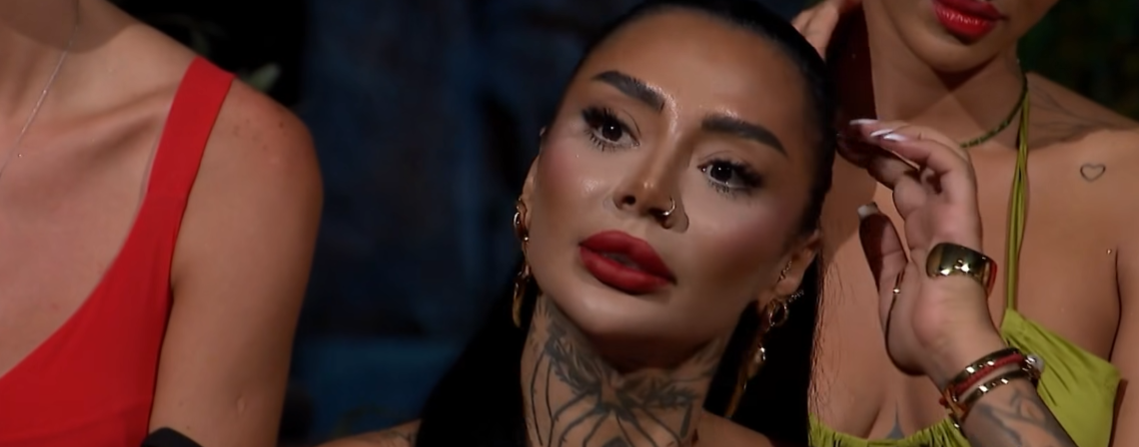 A confundat Survivor cu Insula Iubirii? Cum a apărut Naba Salem în finala de la Antena 1