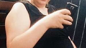 S-a culcat cu un tip o singura seara si nu i-a luat nici macar numarul de telefon! 9 luni mai tarziu a avut un soc: ce a patit tanara de 19 ani