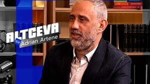 Celebrul regizor Toma Enache analizează succesul filmului “Teambuilding”: ”Se reînvață mersul către sala de cinema!”