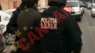 Ucigasi paziti de o "armata" de mascati! Crima la comanda reconstituita la Glina