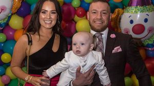 Luptătorul Conor McGregor şi-a creştinat fiul! Imaginile de la botezul micuţului sunt de poveste şi au lăsat pe toată lumea cu gura căscată