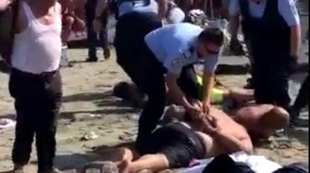 Scandal pe o plajă din Mamaia! Opt indivizi au fost puşi la pământ de politişti şi jandarmi