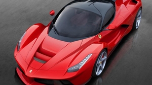 Ferrari pune o conditie greu de indeplinit pentru cei care vor sa cumpere ultima lor bijuterie, Ferrari La Ferrari! Vezi care e!