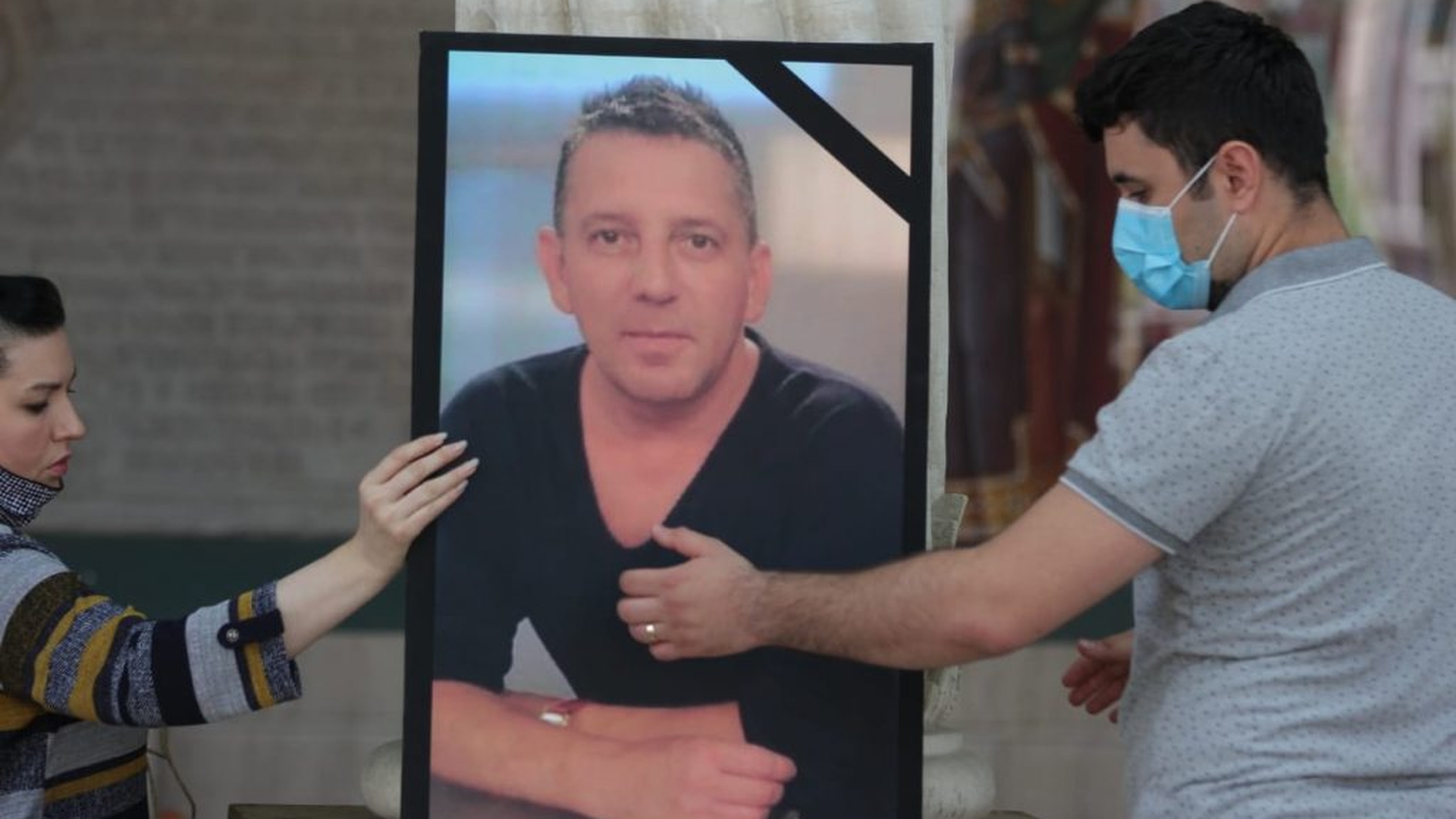 Mara Bănică și Pepe, distruși la înmormântarea lui Costin Mărculescu