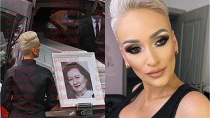 Gabriela Lucuțar, dezvăluiri uluitoare după înmormântarea Mioarei Roman. Conexiunea paranormală pe care a avut-o cu fosta soție a lui Petre Roman