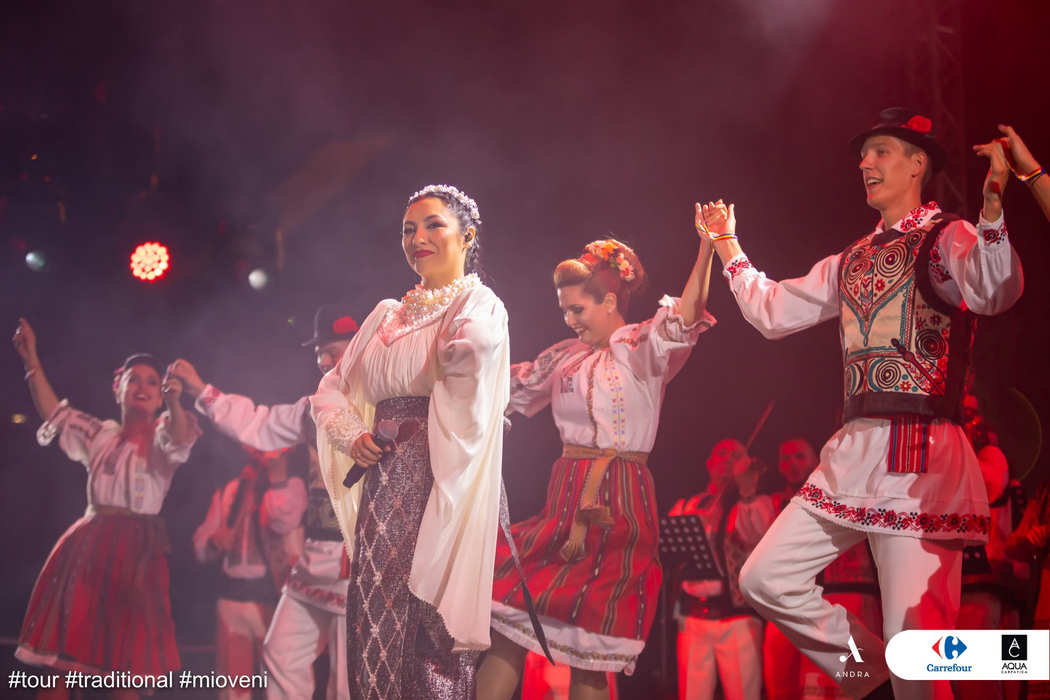 Imagini fabuloase de la concertul Andrei Măruță de la Mioveni! Ce au făcut cei din primul rând