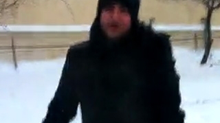 VIDEO Smiley a trecut la lopata! Uite ce ajutor de nadejde are!