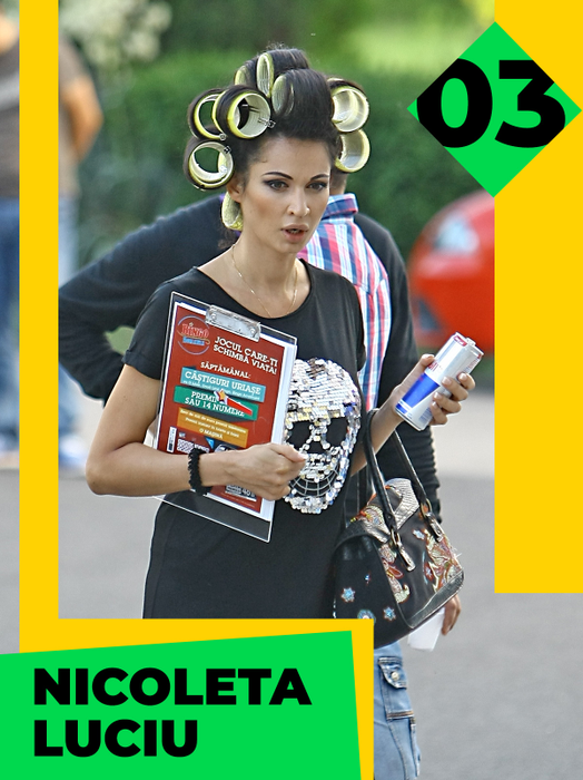 TOP 20 sexy-vedete cu părul prins în bigudiuri! Le-ai văzut vreodată așa pe Andra, Andreea Marin sau Mihaela Rădulescu?