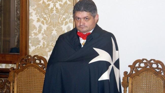 Dezvăluirile din presă l-au speriat pe managerul de la Malaxa! Şi-a abandonat palatul decontat cu bani din ”puşculiţa spitalului”! De câteva zile, Florin Secureanu a sistat lucrările la căsoiul construit cu fonduri destinate bolnavilor