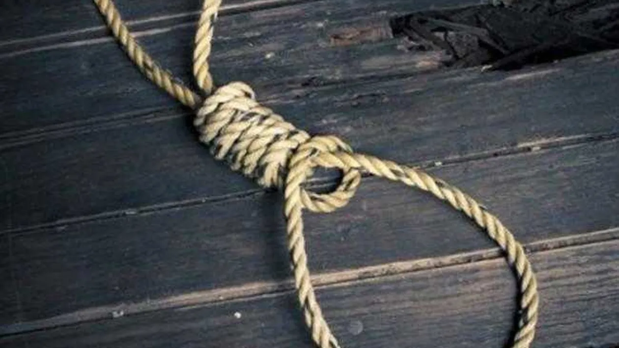 Un elev de clasa a 8-a, din Bistrița, s-a spânzurat!