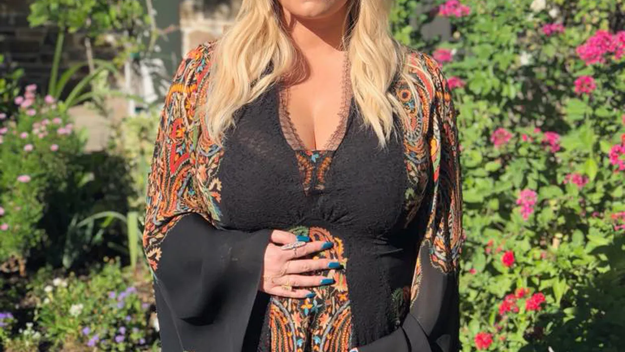 Jessica Simpson este însărcinată cu al treilea copil