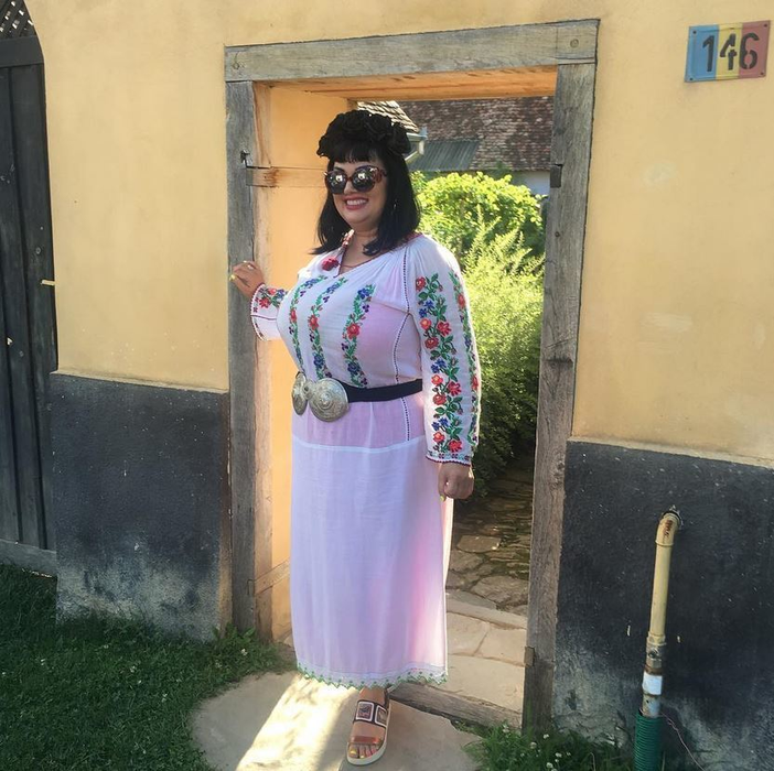 Încep să se vadă rezultatele! Aşa arată OZANA BARABANCEA la câteva săptămâni de când şi-a făcut operaţia de micşorare a stomacului
