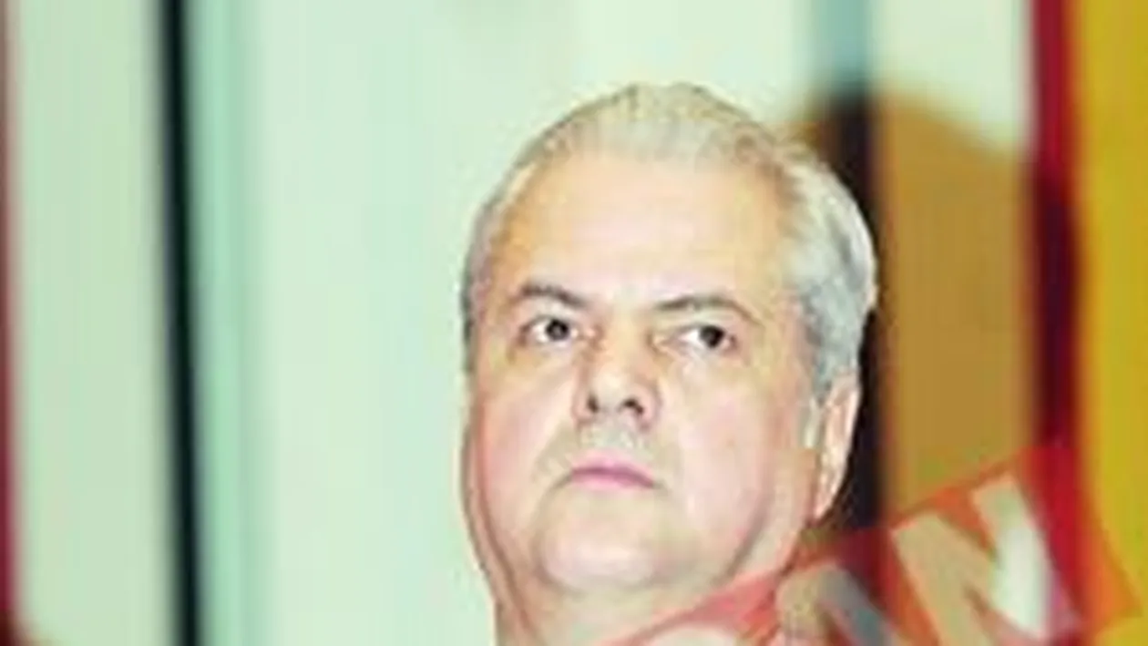 Nastase: Basescu a asmutit politia politica Impotriva mea