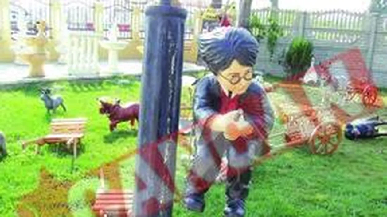 Iisus, Harry Potter si Shrek zambesc din gradinile romanilor