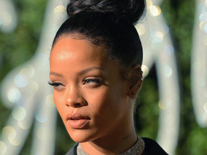 Rihanna e din nou singură! Motivul pentru care s-a despărțit de iubitul miliardar