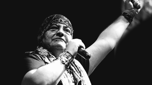 Leo Iorga şi-a scos la vânzare casa, după ce s-a luptat 6 ani cu cancerul! Soţia artistului e disperată: ”Îmi este ruşine să...”