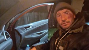 Povestea dureroasă a lui Viorel din Bălcești: "În loc de mâncare, mi-a dat bătaie!"