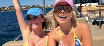 Carmen Negoiță, imagini în costum de baie alături de prietena ei, Dana Săvuică: „Două femei mature, care împărtăşec pasiuni comune”