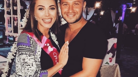 Ilinca Vandici şi iubitul ei, copleşiţi de emoţii! Ce se întâmplă în aceste momente cu viitoarea mămică
