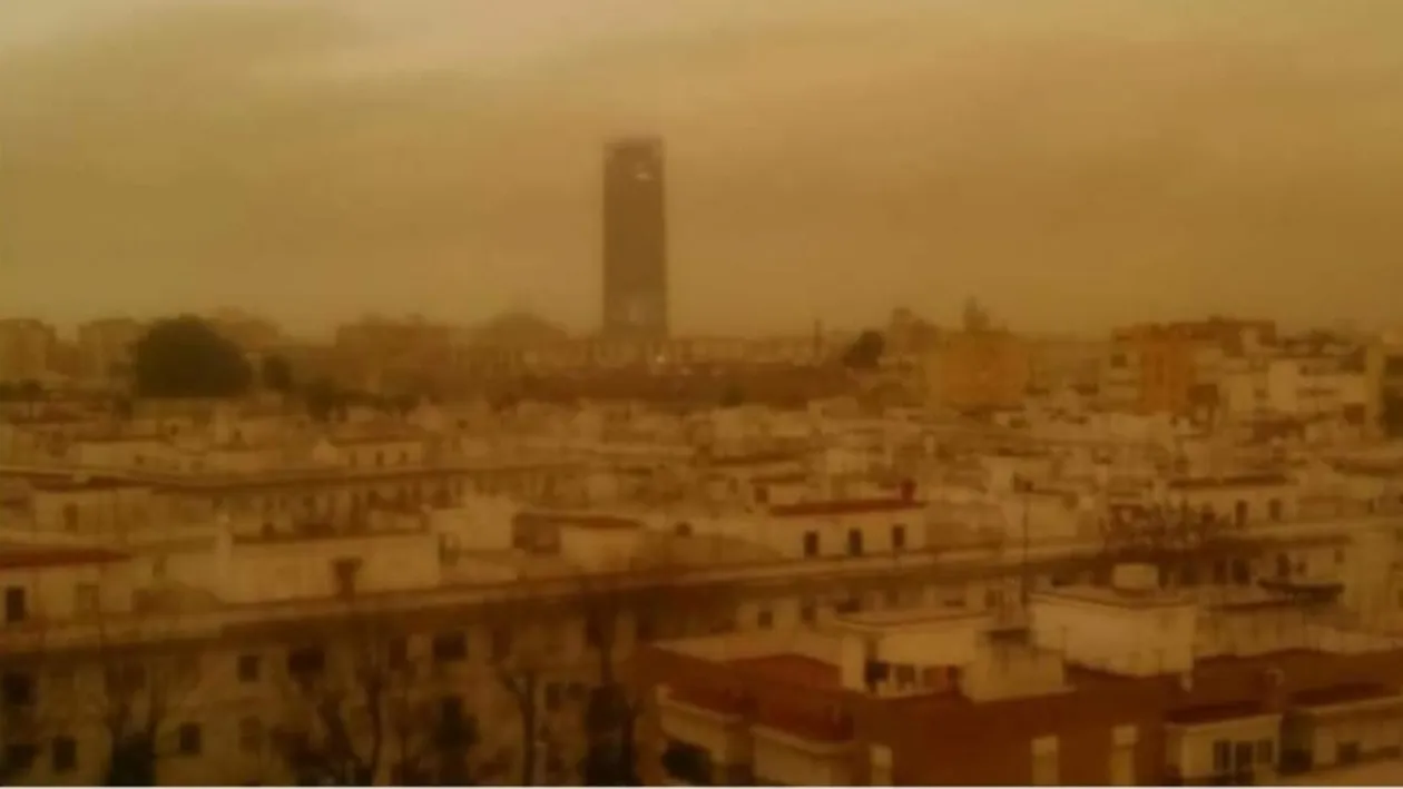 Imagini din infern! Cum arată cerul Spaniei după ce a fost lovită de furtuna Celia