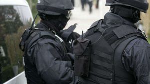 Prima româncă suspectată de terorism, ridicată de DIICOT. Avea legături cu organizații din Orientul Mijlociu