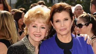 Doliu la Hollywood! La doar o zi după moartea actriţei CARRIE FISHER, mama acesteia s-a stins