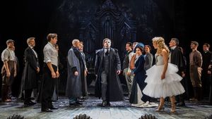 Cum se transformă Nadim Naaman în Fantoma de la Operă: ”Machiajul durează aproape două ore”. Actorul vine pentru prima dată în România