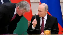 Prima reacție a Kremlinului după ce Ucraina a atacat Sankt Petersburg chiar în timpul Forumului la care trebuie să participe și Putin