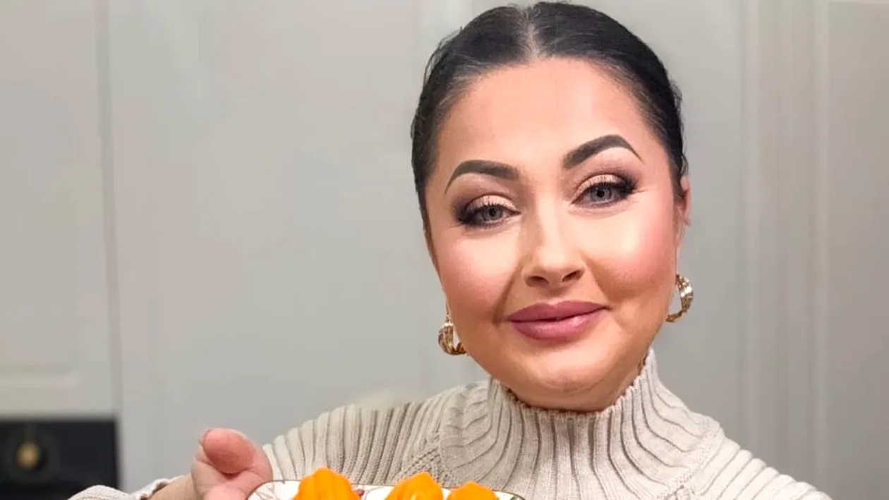 De necrezut! Cu cât vinde Gabriela Cristea un tort cu macarons de Valentine's Day