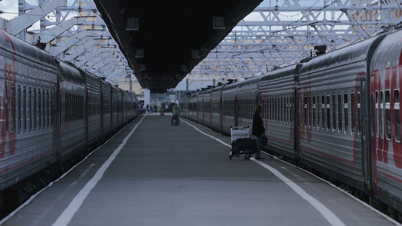 Anunț pentru români! Biletele de tren se scumpesc. Se întâmplă de azi, 1 iulie 2022