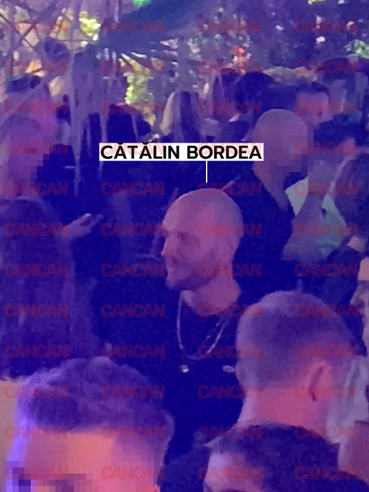 În zona VIP de la UNTOLD, Bordea s-a întâlnit cu mai mulți apropiați, printre care Ionuț Rusu, Coco Marinescu și Ioana State (Foto: CANCAN.RO)
