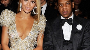Beyonce si Jay-Z doneaza cadourile primite pentru fetita lor parintilor cu o situatie materiala precara!