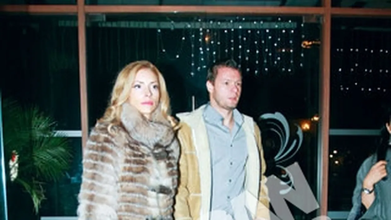 Sotia lui Marius Niculae este o femeie generoasa. A rasplatit un hamal cu 100 de lei!