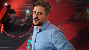 Ziua-i diplomat carierist, iar noaptea e manelist!